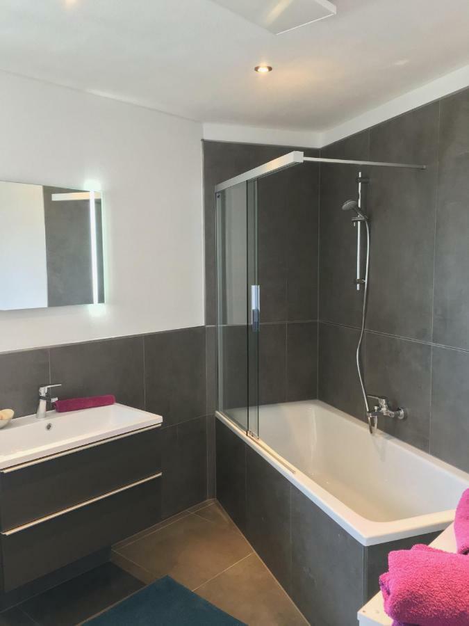 Apartment Luiz Швац Екстериор снимка